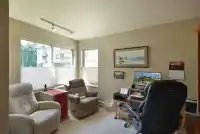 301 5780 TRAIL AVENUE - thumbnail 18