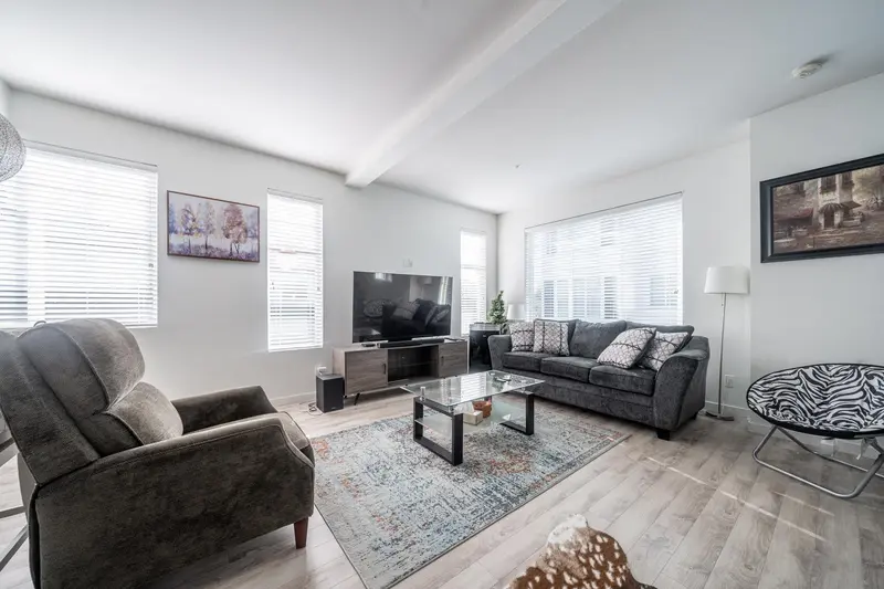 37 11272 240 STREET - photo 3 of 21