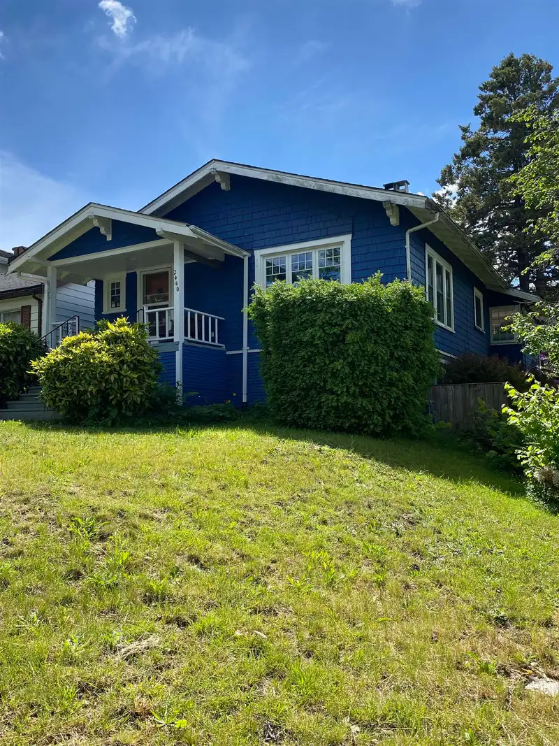 2440 E 29TH AVENUE - photo 2 of 2