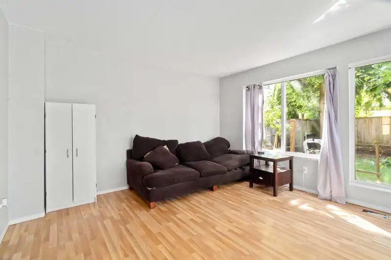 881 PINEBROOK PLACE - photo 4 of 22