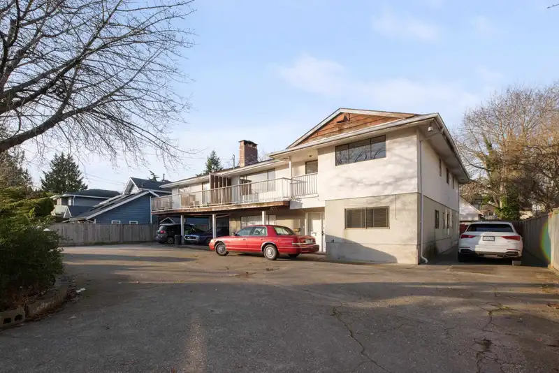 4751 - 4771 STEVESTON HIGHWAY - photo 1 of 24