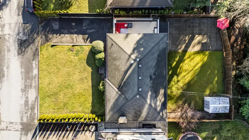 36 MOUNT ROYAL DRIVE - photo 2 of 25