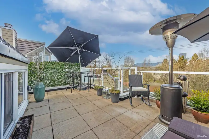 A6 1100 W 6TH AVENUE - photo 2 of 27