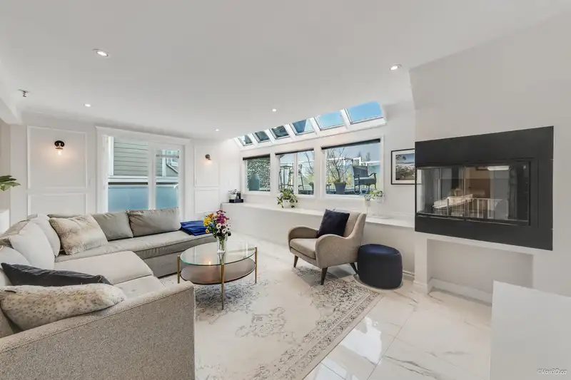 A6 1100 W 6TH AVENUE - photo 4 of 27