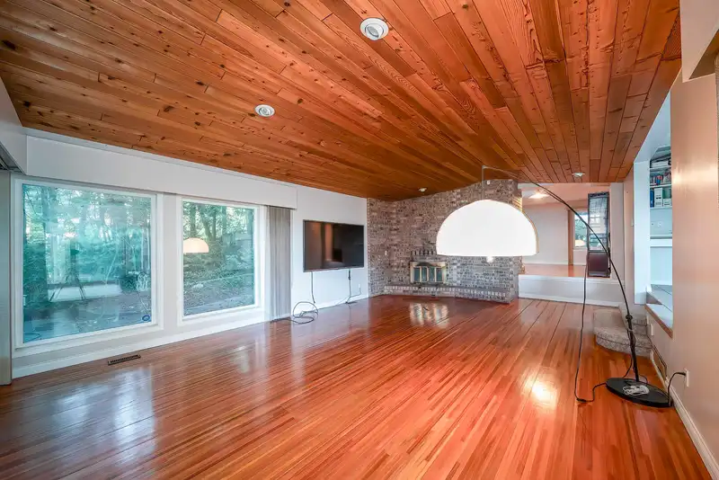 5242 STATION ROAD - photo 3 of 39
