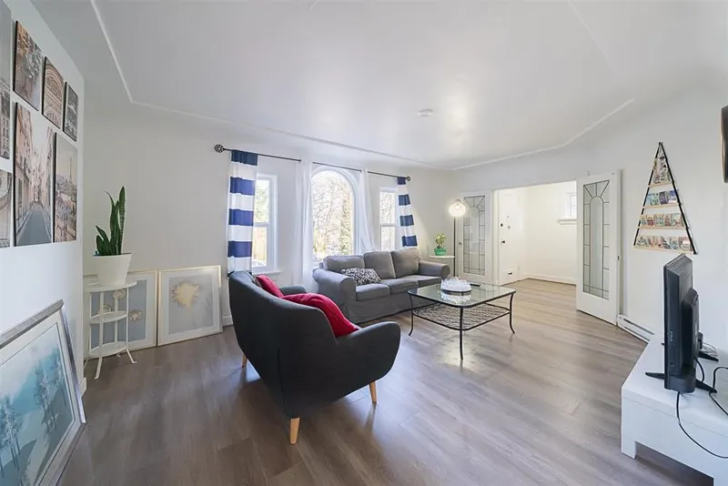 3694 W 16TH AVENUE - photo 2 of 16