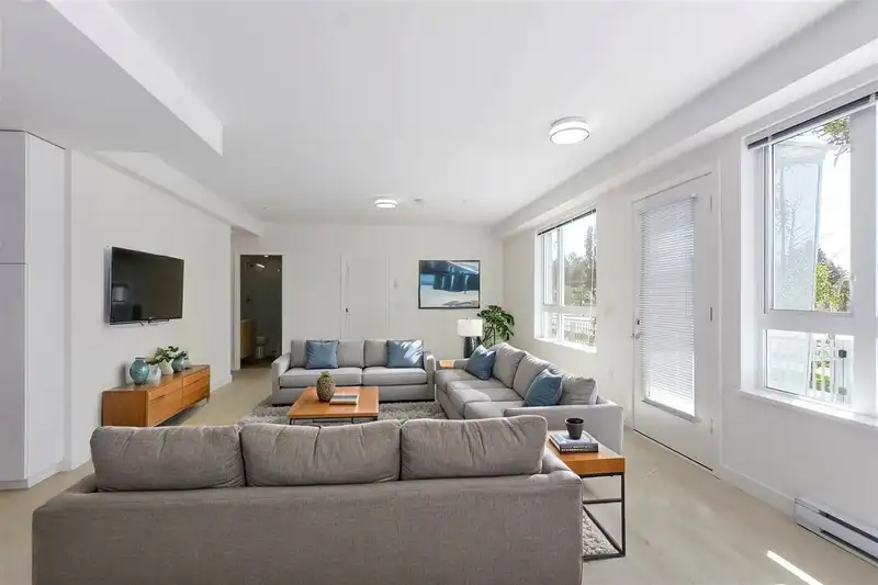 TH1 13963 105 BOULEVARD - photo 2 of 12