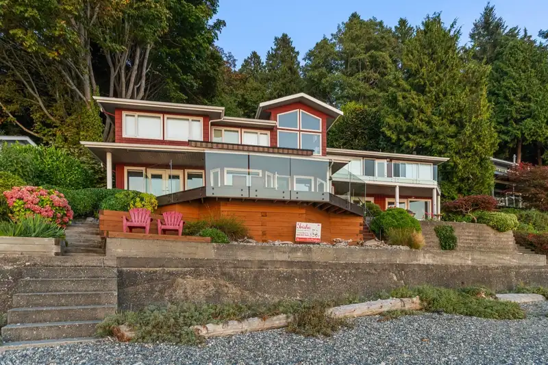 330 TSAWWASSEN BEACH ROAD - photo 1 of 35