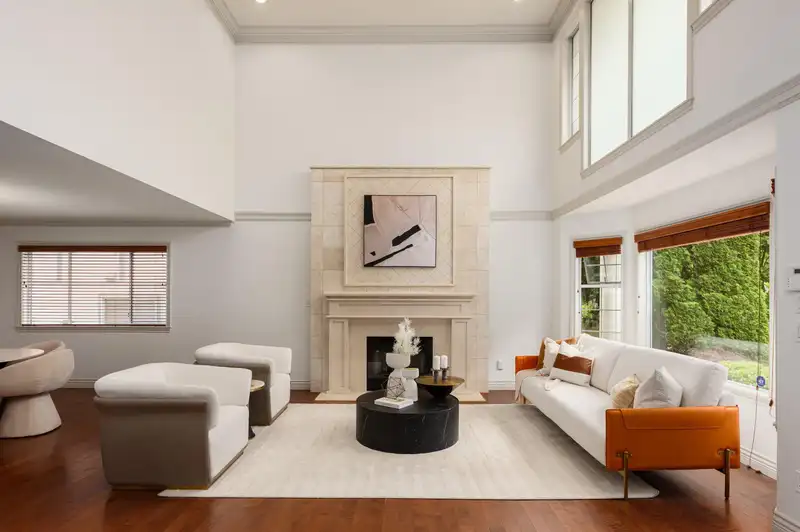 3520 W 30TH AVENUE - photo 1 of 35