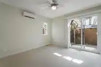 55 2865 GLEN DRIVE - thumbnail 25