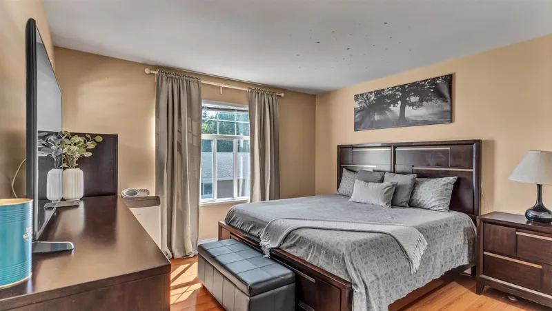 105 9580 PRINCE CHARLES BOULEVARD - photo 4 of 16