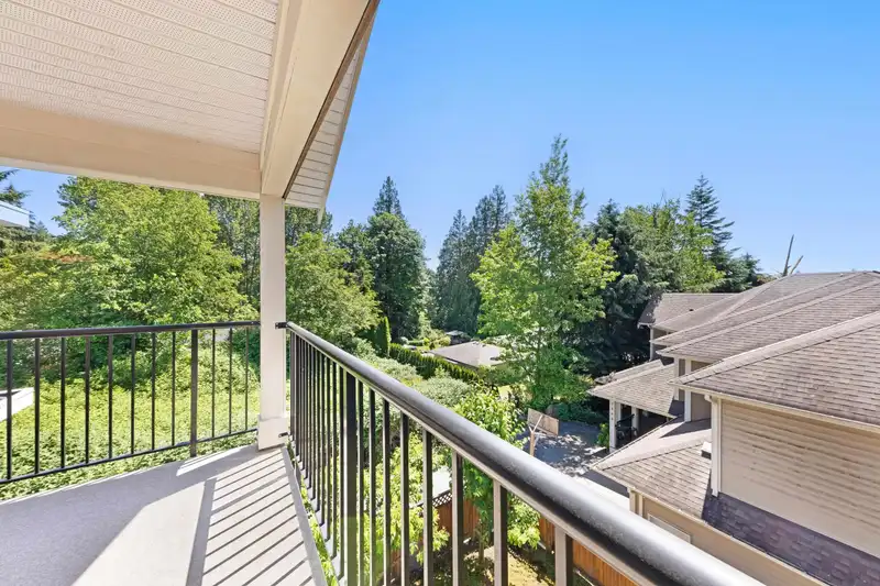3462 DARWIN AVENUE - photo 3 of 6
