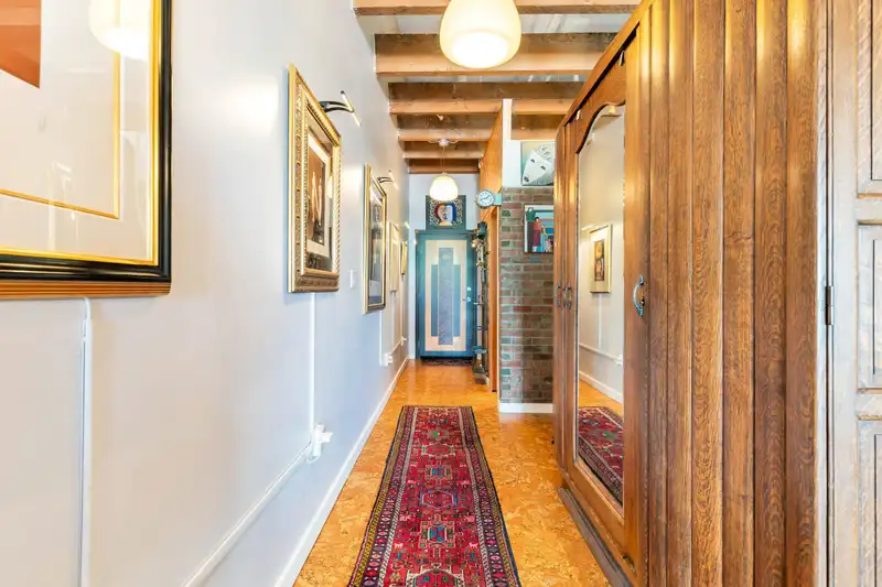 506 55 E CORDOVA STREET - photo 3 of 40