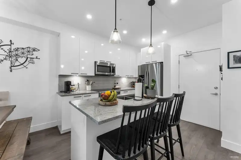 211 22315 122 AVENUE - photo 2 of 25