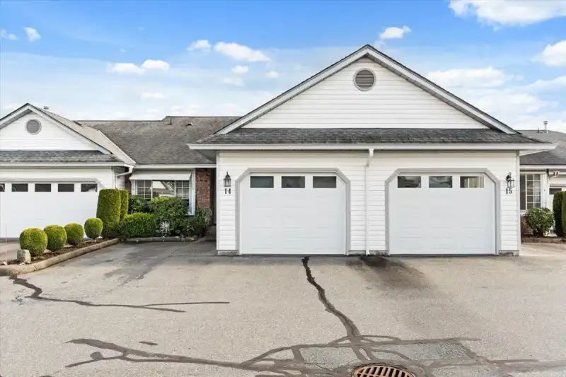 14 33922 KING ROAD - photo 1 of 32