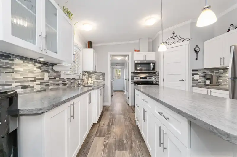 38 59060 LOUGHEED HIGHWAY - photo 3 of 32