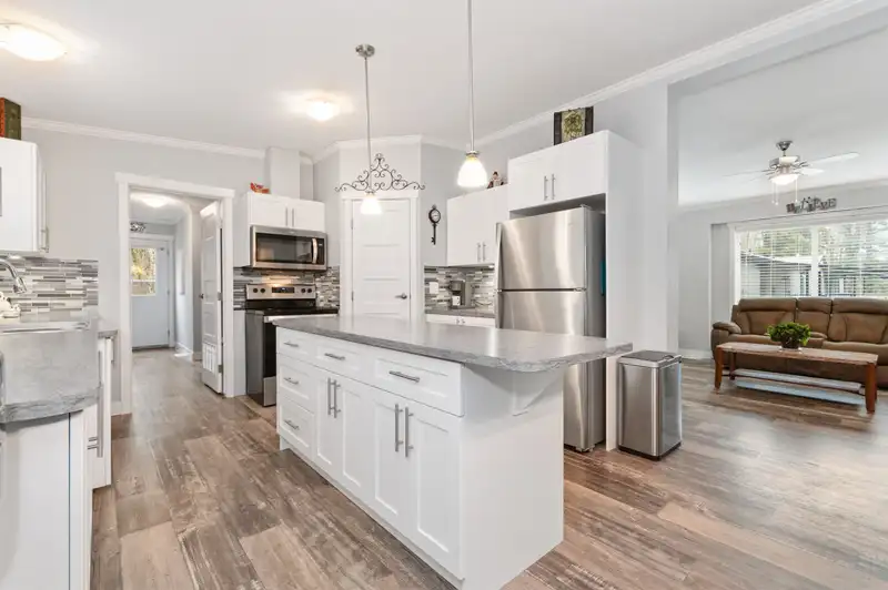 38 59060 LOUGHEED HIGHWAY - photo 4 of 32