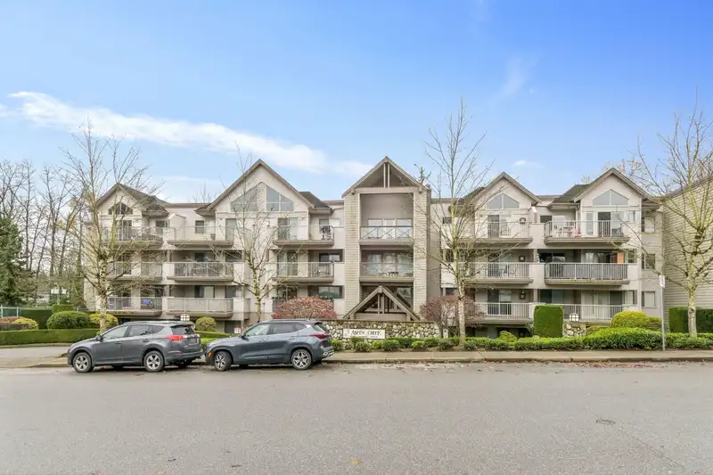 204 33478 ROBERTS AVENUE - photo 1 of 27