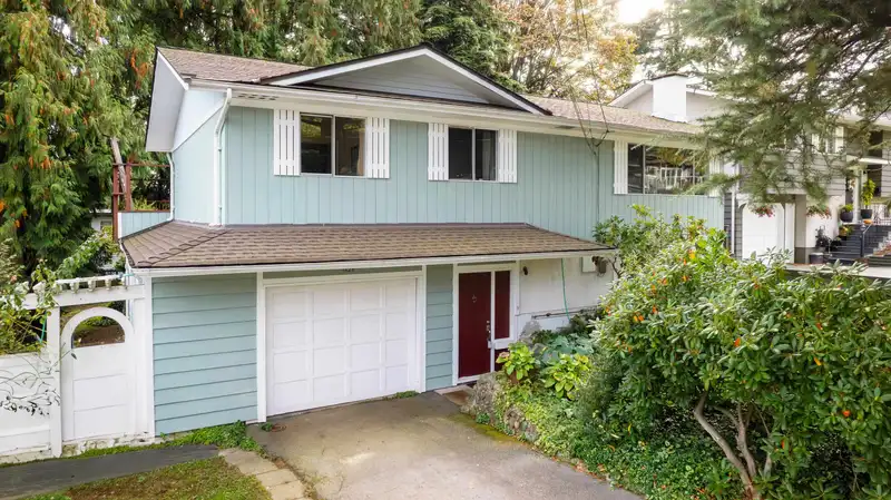 1828 GREENMOUNT AVENUE - photo 1 of 22