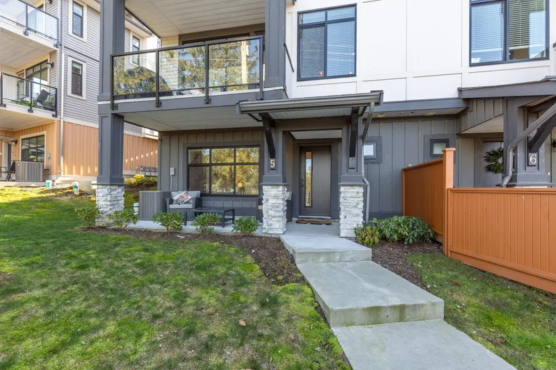 5 35810 MCKEE ROAD - photo 3 of 25