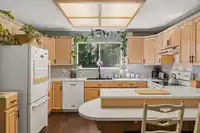 5549 SANS SOUCI ROAD - thumbnail 10