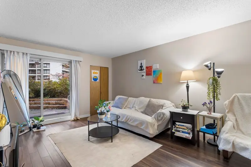 119 4363 HALIFAX STREET - photo 4 of 21