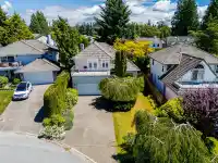954 160B STREET - thumbnail 2