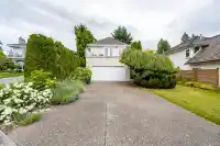 954 160B STREET - thumbnail 3