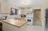 1678 E 13TH AVENUE - thumbnail 10