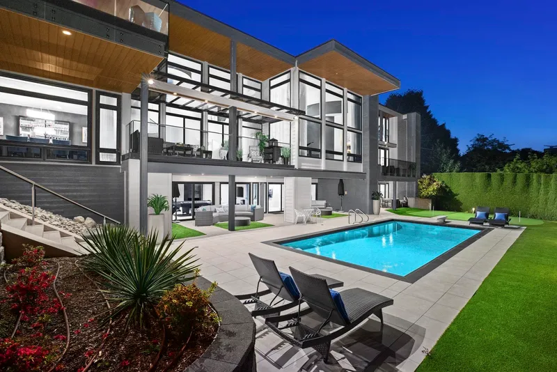 1130 EYREMOUNT DRIVE - photo 1 of 25