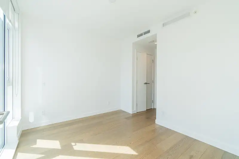 3402 6000 MCKAY AVENUE - photo 3 of 35
