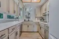20264 27 AVENUE - thumbnail 5