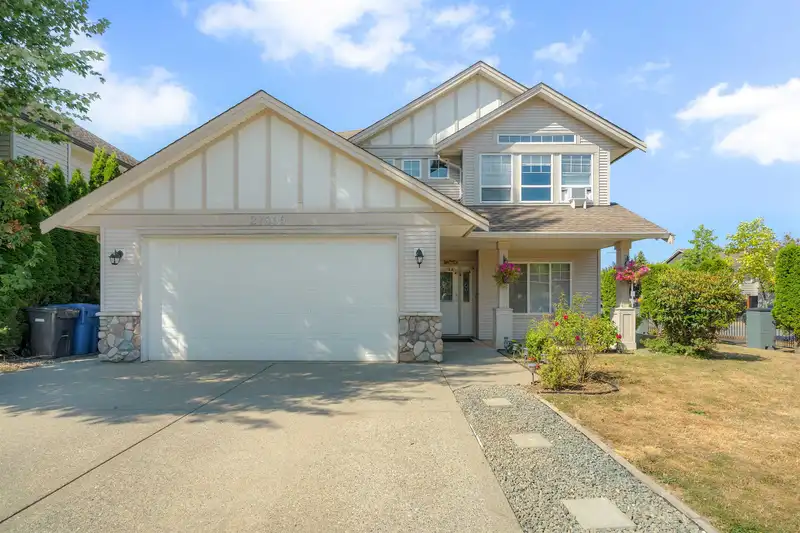 27895 JUNCTION AVENUE - photo 1 of 30