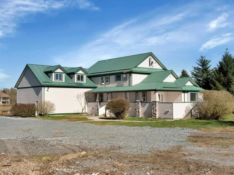 27550 48 AVENUE - photo 1 of 25