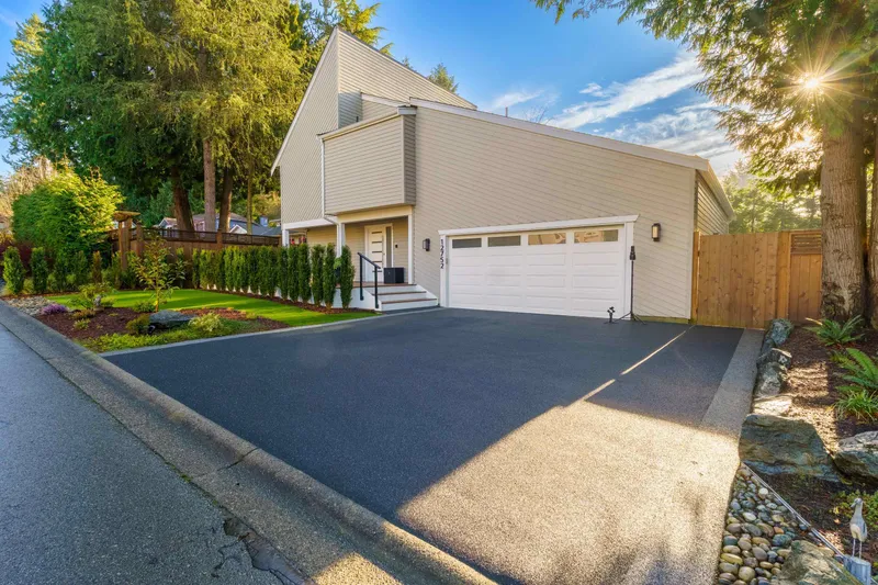 12752 OCEAN CLIFF DRIVE - photo 2 of 25