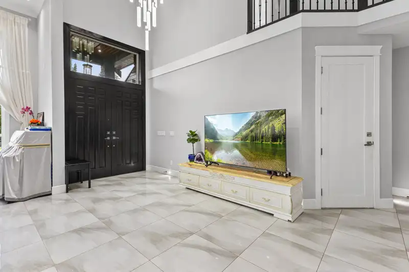 33827 MAYFAIR AVENUE - photo 3 of 40