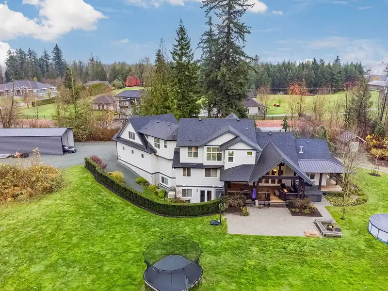 26979 58 AVENUE - photo 3 of 40