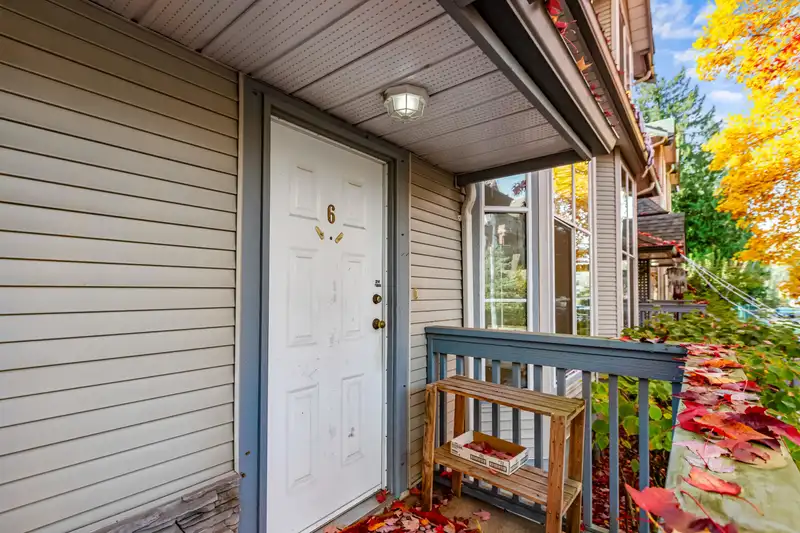 6 19034 MCMYN ROAD - photo 3 of 40