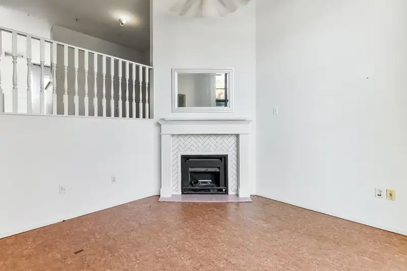 6 19034 MCMYN ROAD - photo 4 of 40
