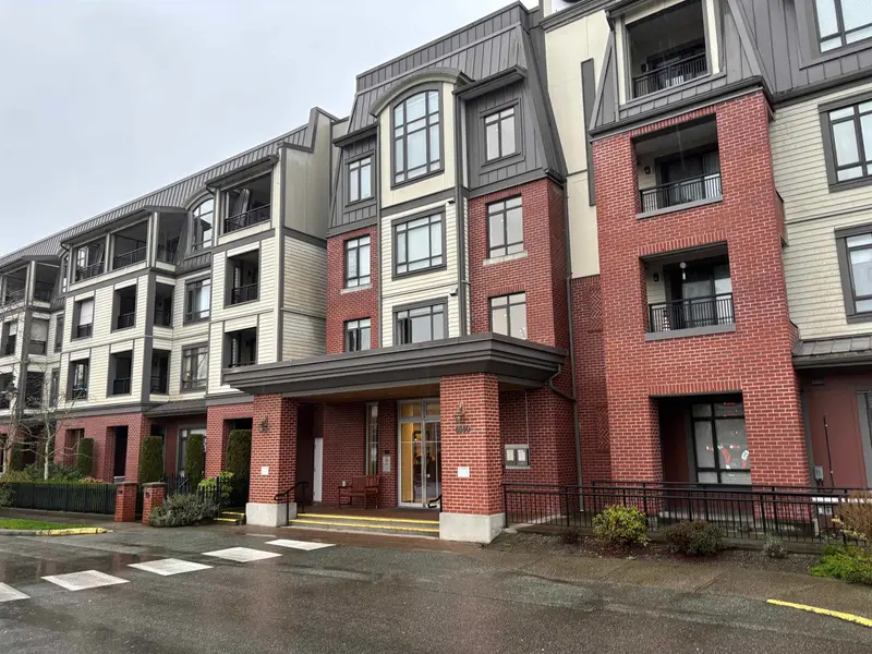 413 8880 202 STREET - photo 2 of 25