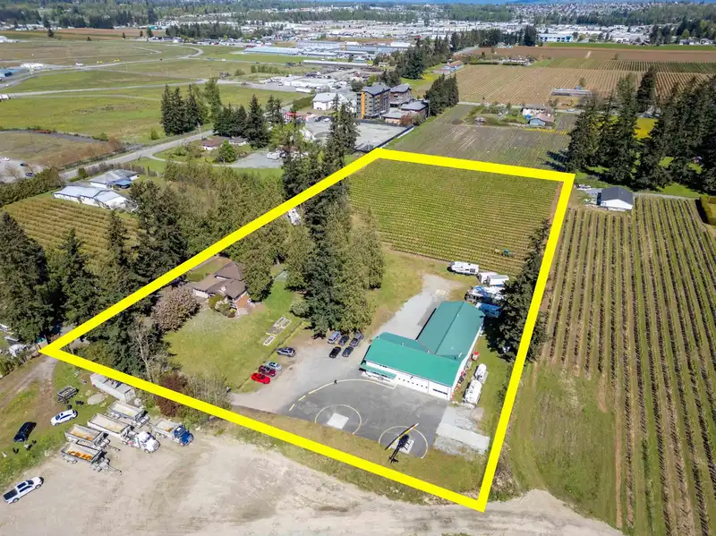 1404 TOWNLINE ROAD - photo 3 of 40