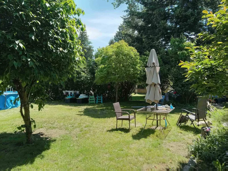 9915 132 STREET - photo 2 of 7