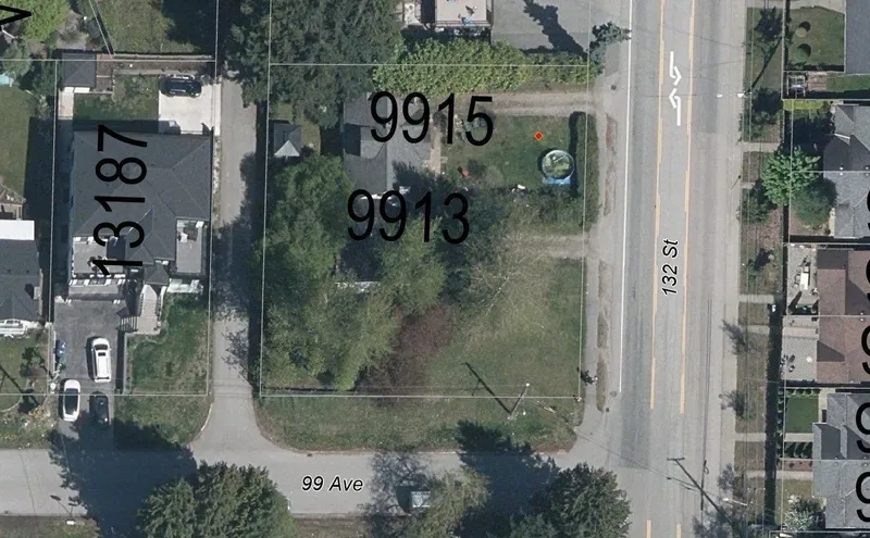 9915 132 STREET - photo 4 of 7