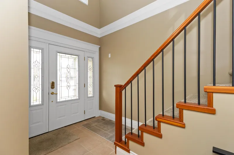 4070 CHANNEL STREET - photo 3 of 25