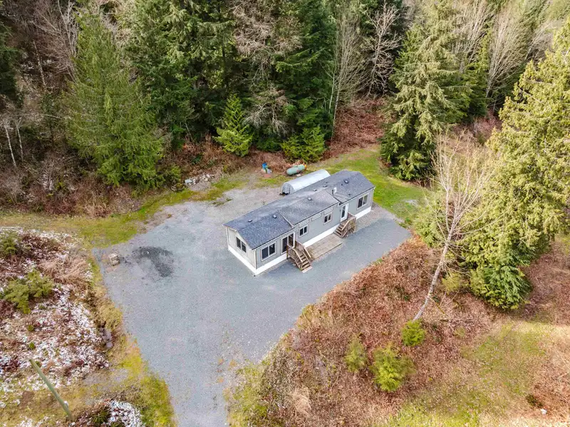 6650 HINKLEY ROAD - photo 4 of 37