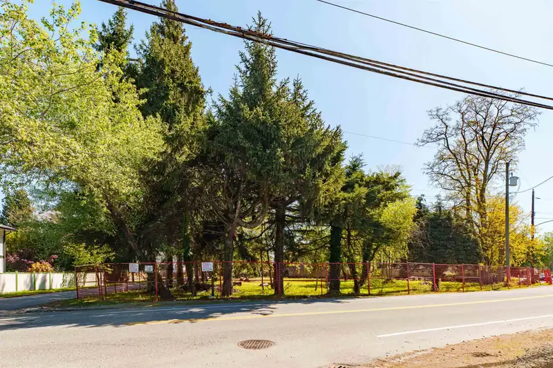 13003 OLD YALE ROAD - photo 2 of 12