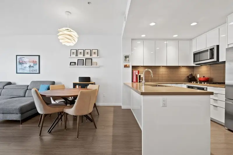 328 255 W 1ST STREET - photo 3 of 25