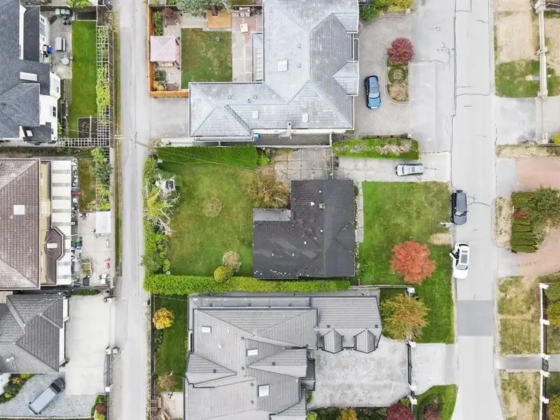 7400 BROADMOOR BOULEVARD - photo 1 of 23
