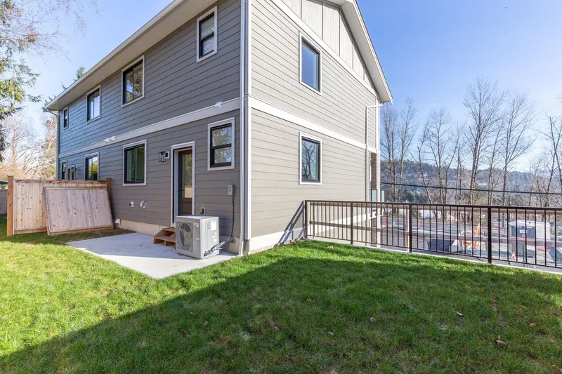 2461 BECK ROAD - photo 3 of 25