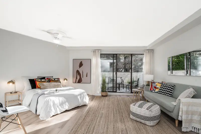 110 15020 NORTH BLUFF ROAD - photo 1 of 25